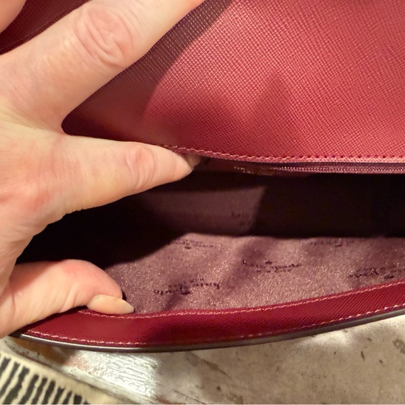 Kate Spade Madison Willow Medium Flap Crossbody Bag in Maroon Saffiano Leather - Picture 10 of 12